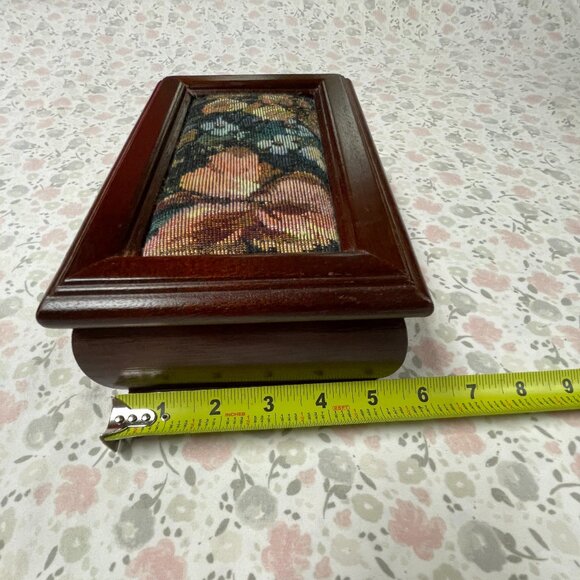 Small Wooden Jewelry Box - Embroidered Inlay - Removable tray - Picture 4 of 16